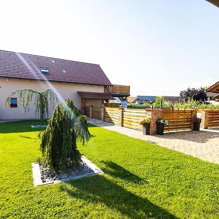 Veržej Apartments Galunder מראה חיצוני תמונה